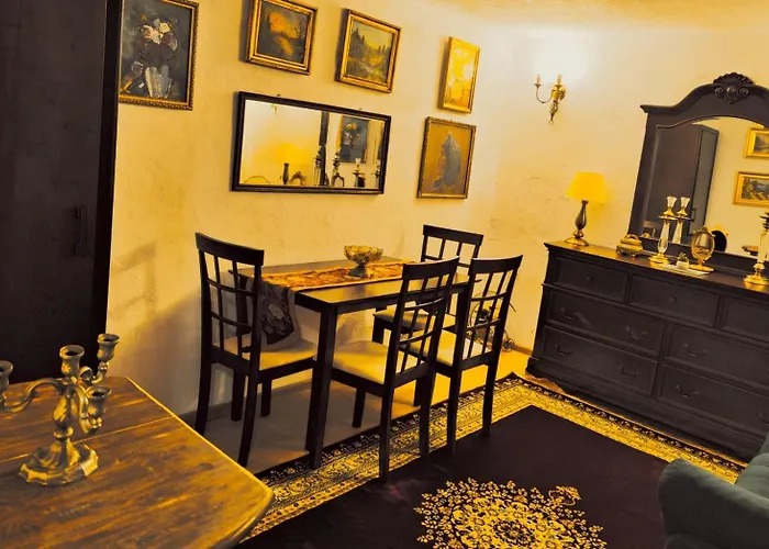 アパート Apartament Centru- Constanta コンスタンツァ